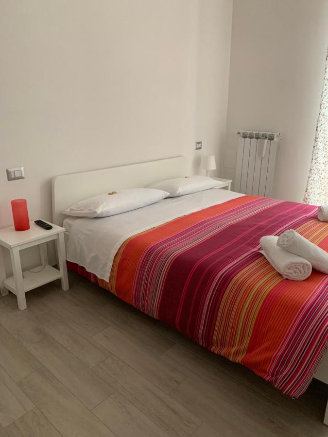 La Porta Di Carmy Apartment Наполи Екстериор снимка