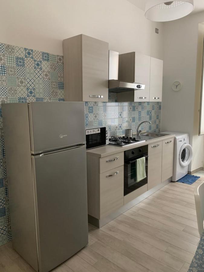 La Porta Di Carmy Apartment Наполи Екстериор снимка